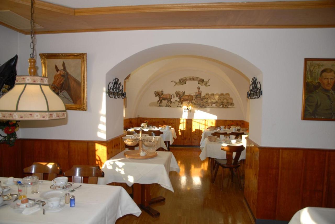 Hotel Garni Grottental Messstetten Exterior foto